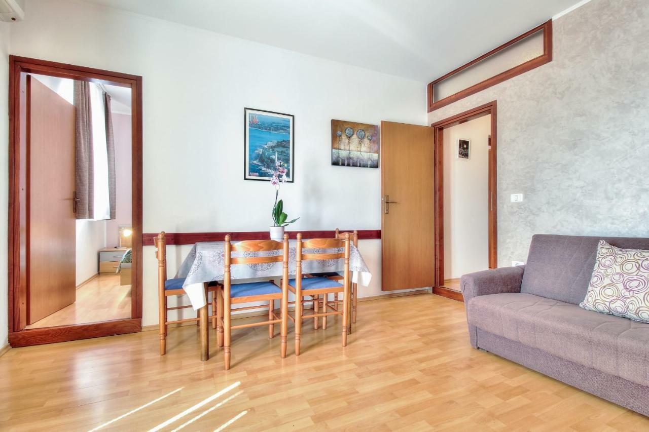 Apartments El Faro Savudrija Luaran gambar